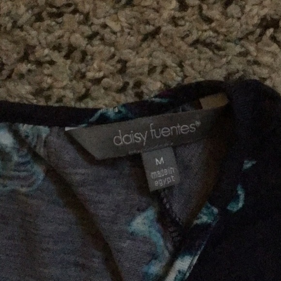 Daisy Fuentes‎ Purple with White and Blue Flowers size medium - Picture 3 of 6